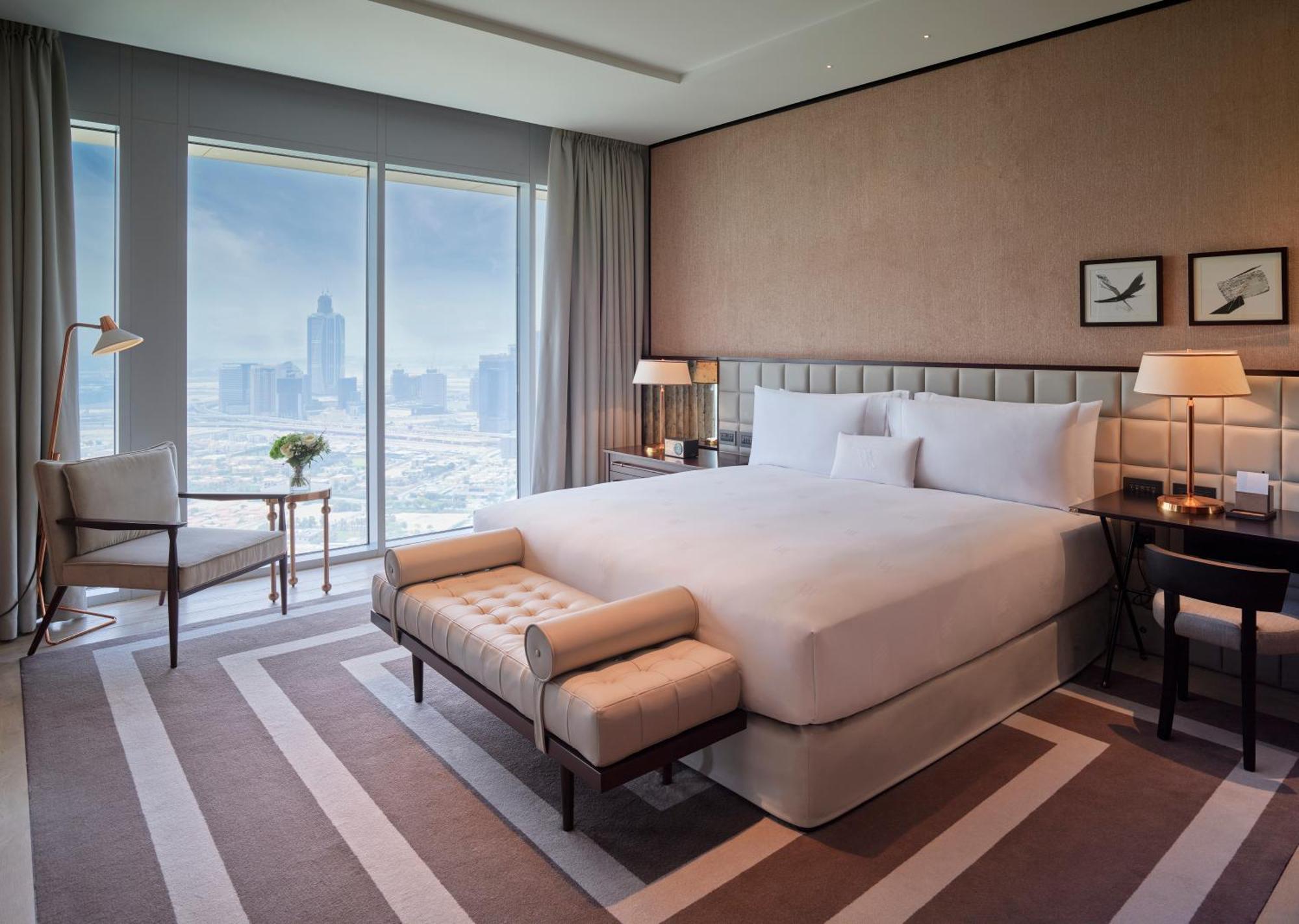 ウォルドルフ アストリア ドバイ インターナショナル ファイナンシャル センター エクステリア 写真 A bedroom at the hotel